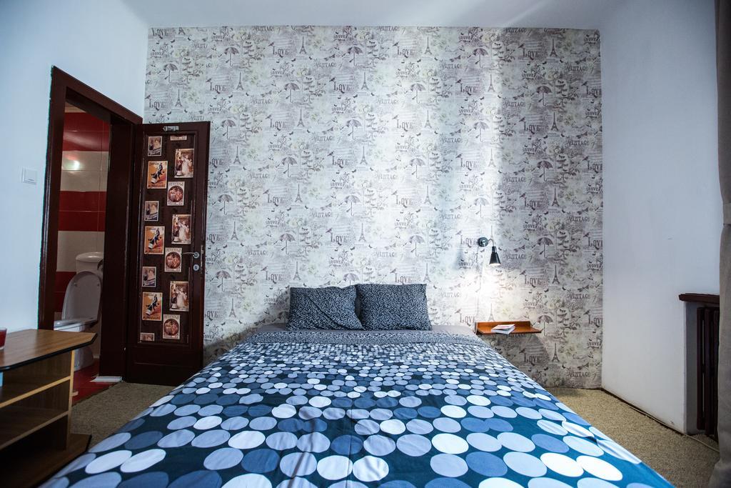 Cismigiu Garden Studio Apartment Bucureşti Ngoại thất bức ảnh