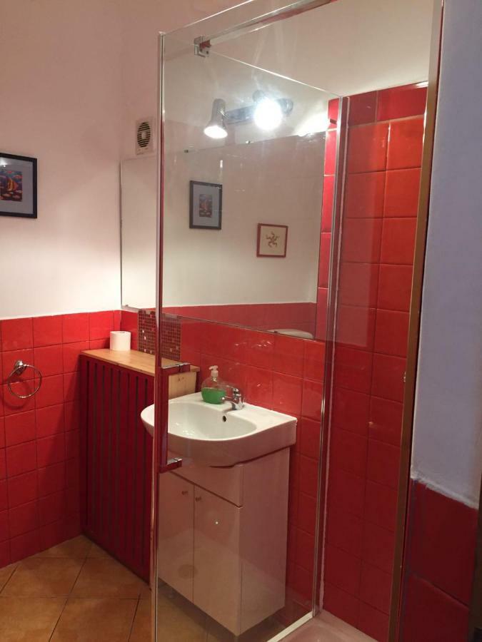 Cismigiu Garden Studio Apartment Bucureşti Ngoại thất bức ảnh