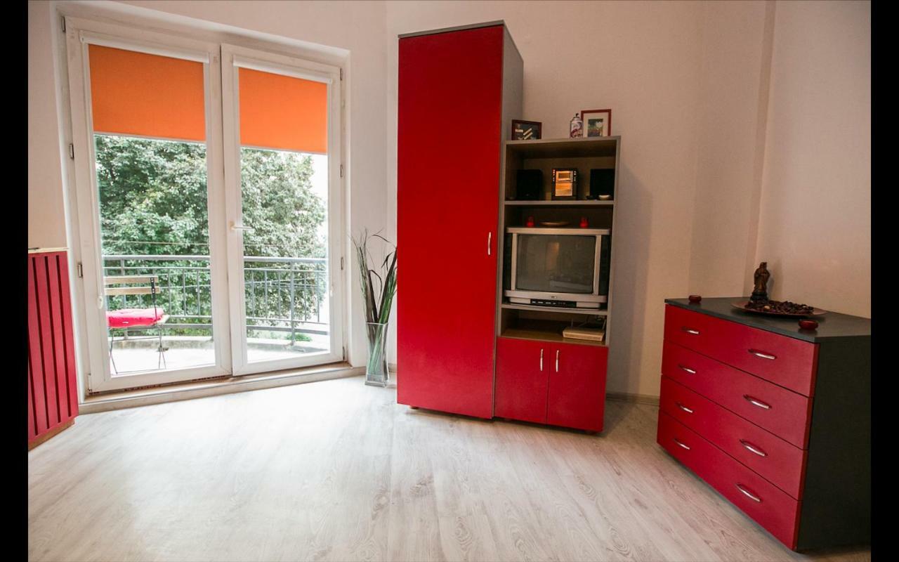 Cismigiu Garden Studio Apartment Bucureşti Ngoại thất bức ảnh