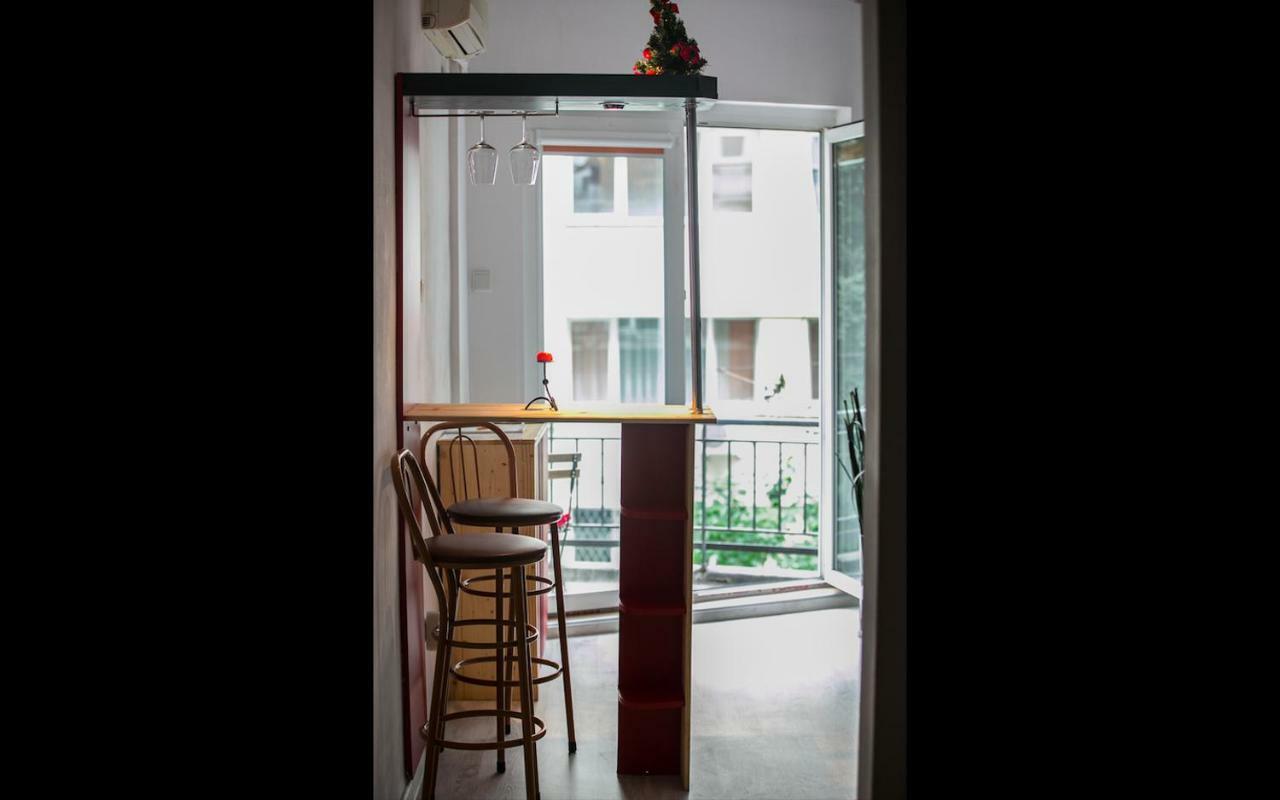 Cismigiu Garden Studio Apartment Bucureşti Ngoại thất bức ảnh